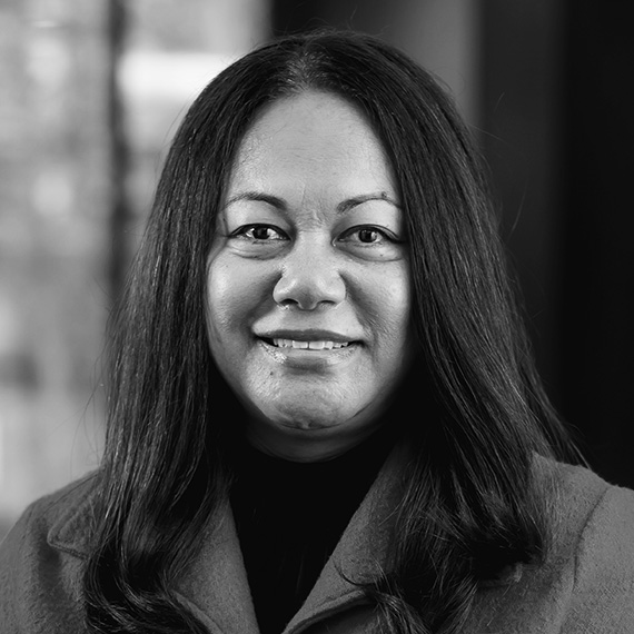 Tina Jacobs professional headshot